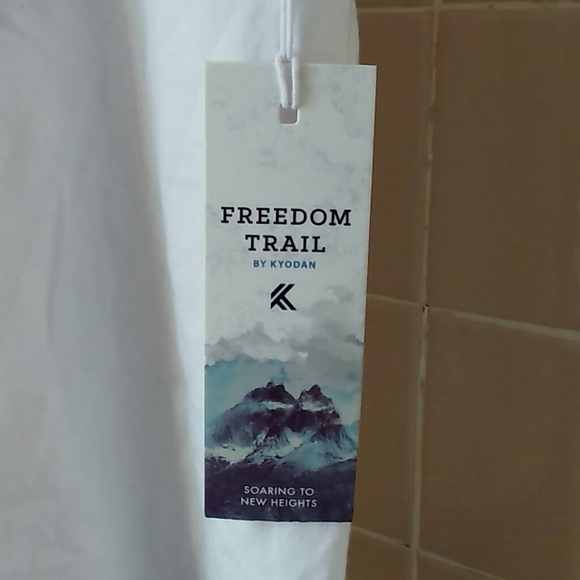 NWT White T-shirt is stretchy and soft - Picture 3 of 3